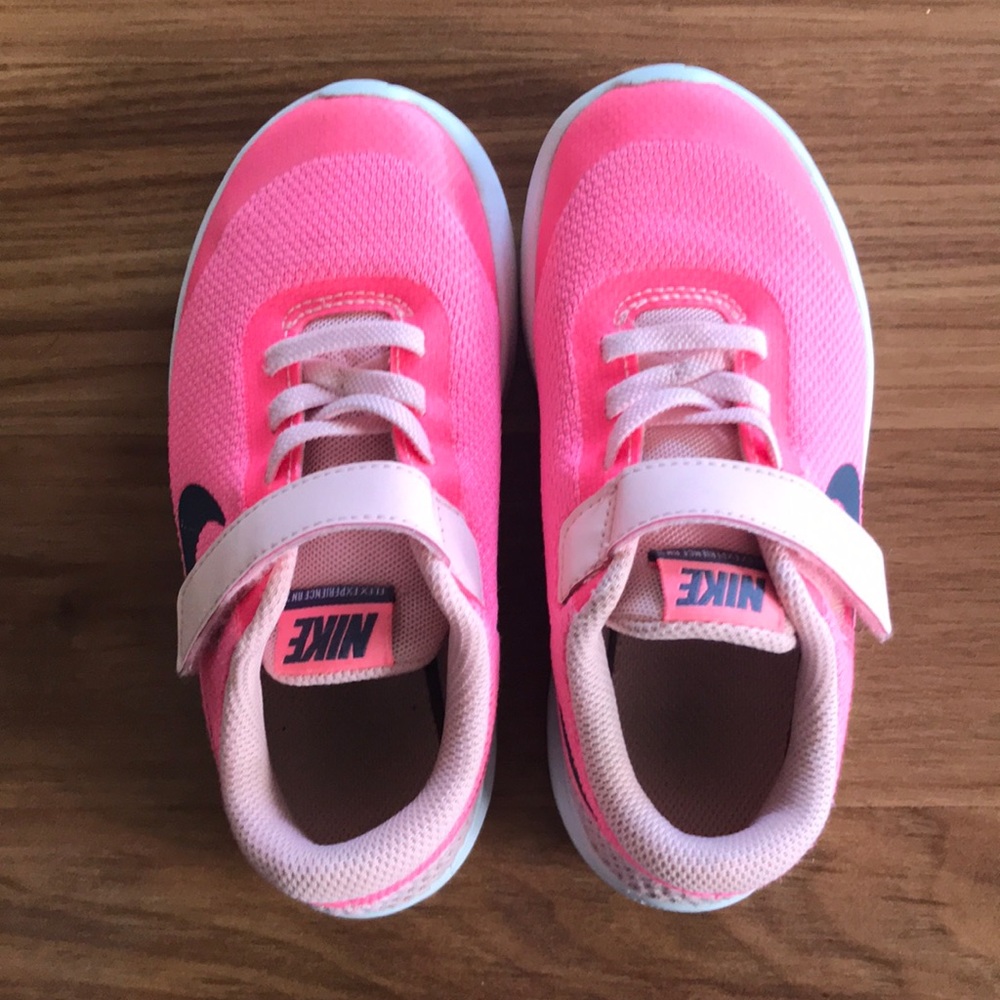 Girl hot pink Nikes
